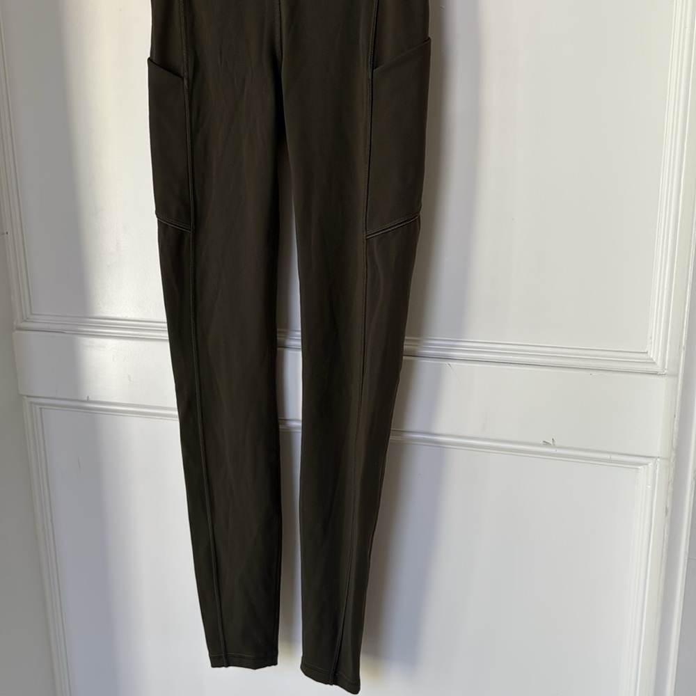 Lululemon Speed Up Tight Full On Luxtreme With Pockets 4 Inseam 28” Olive Green - Picture 4 of 14